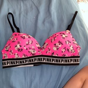 Victoria Secret PINK lightly lined bra